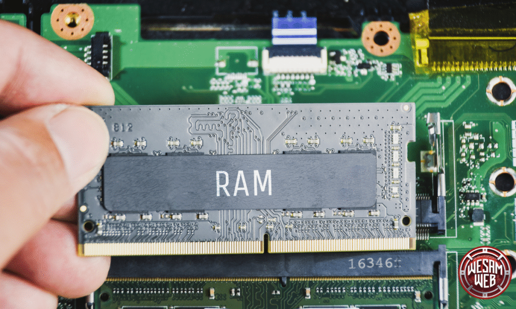 RAM (الذاكرة العشوائية) مهمة في بناء كمبيوتر للألعاب